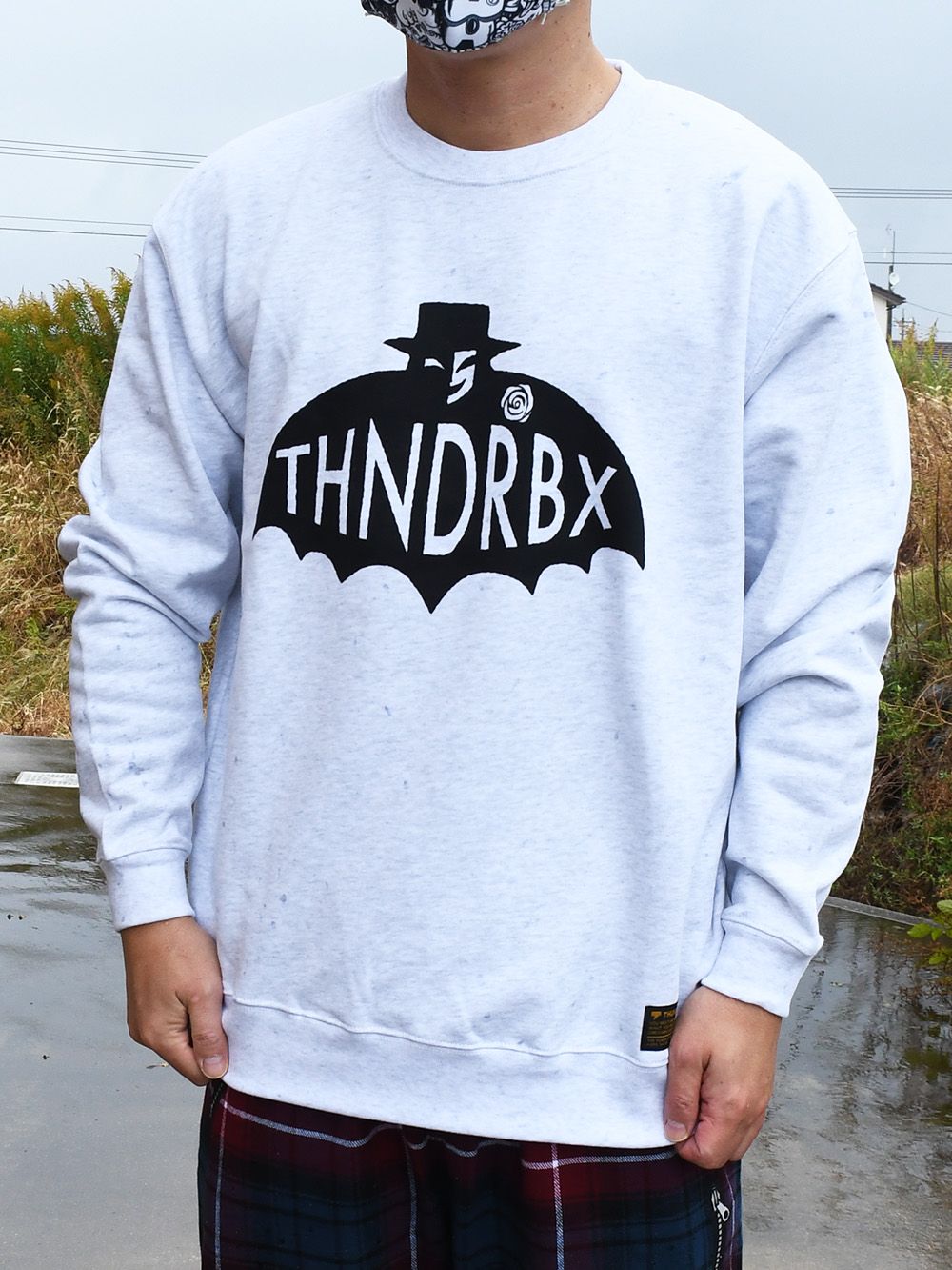 HERO OF MTR-SWEAT