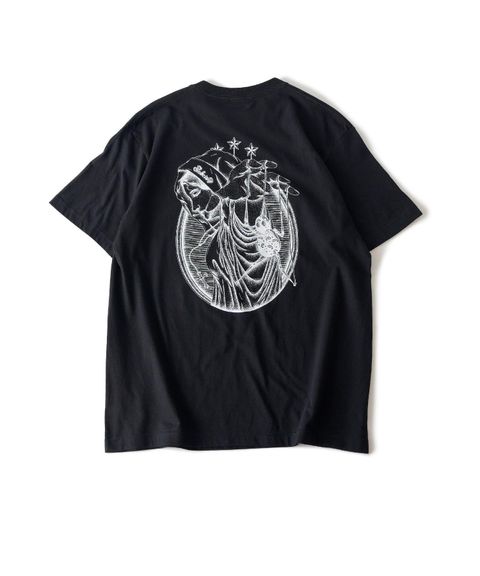 Dominate tee