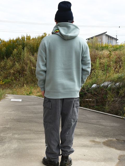 ラスタカラー刺繍！