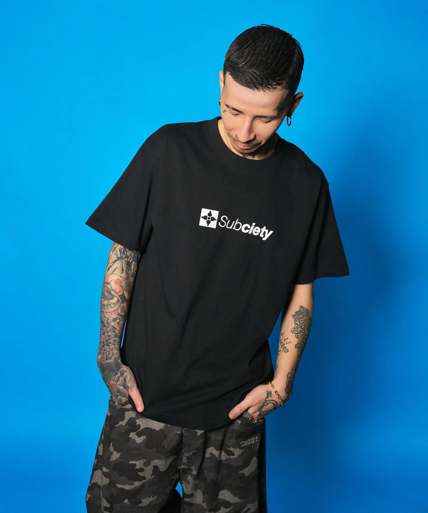 THE BASE tee