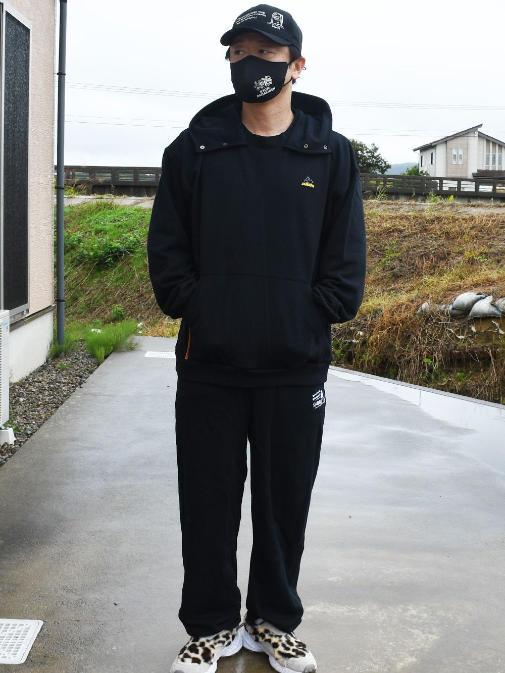 AFTER HOOD-HOODIE