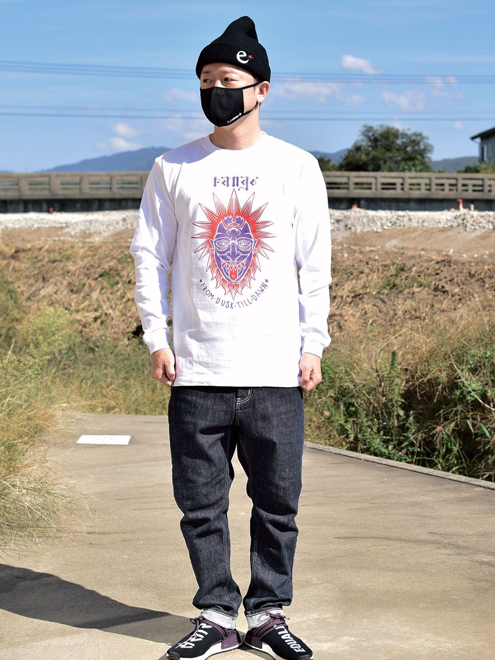 spicky bread man LS tee