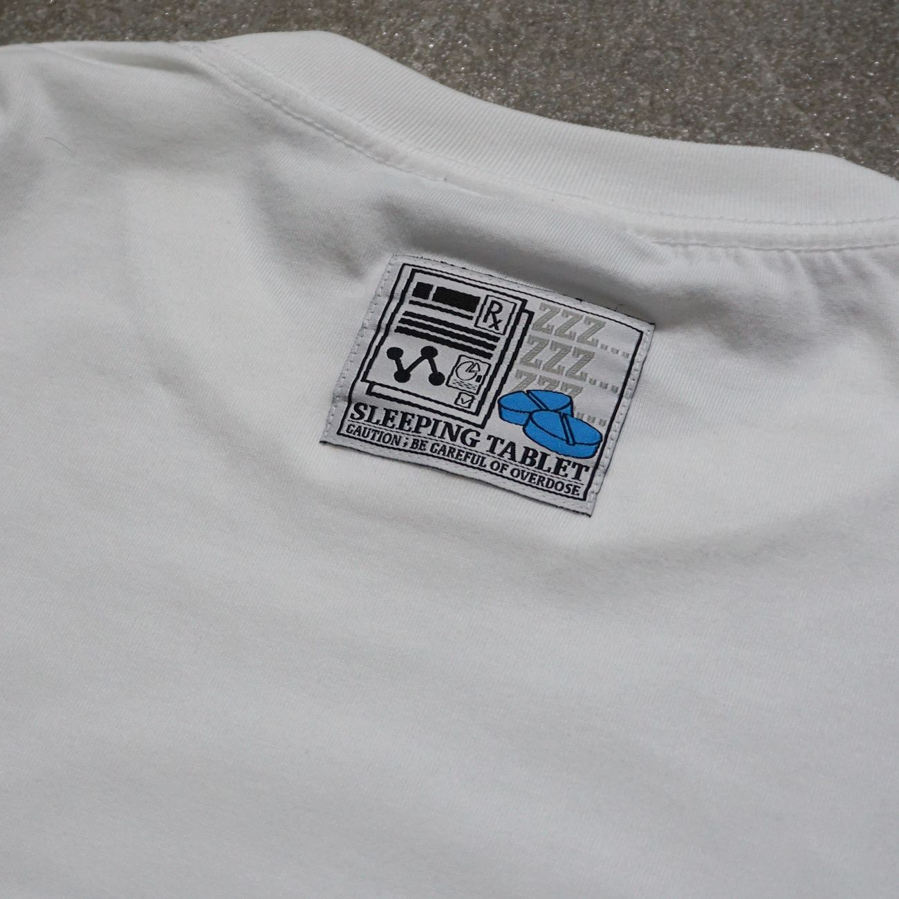 TABLETS [ TEE ]