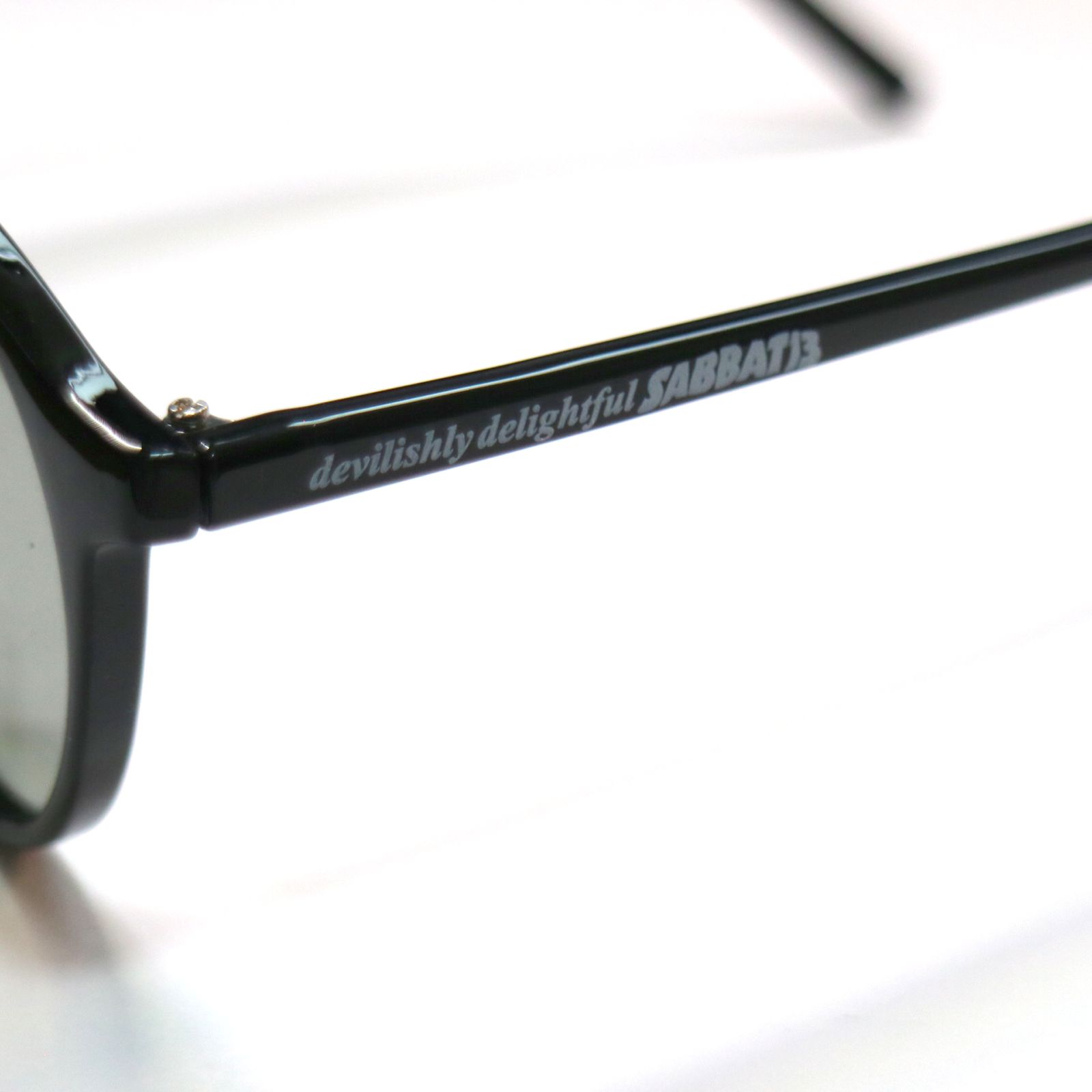 SPOOK-SUNGLASS