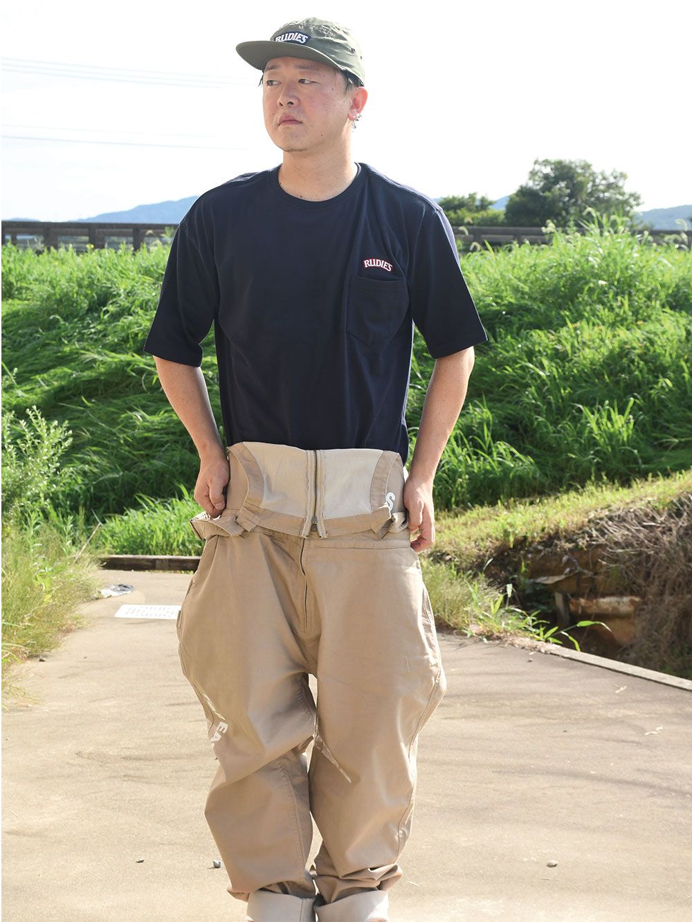 SLICK BIGSILHOUETTE PKT-T