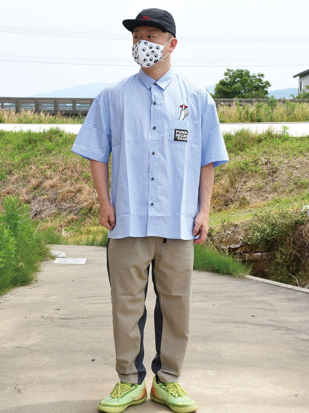 シークレットストライプシャツ