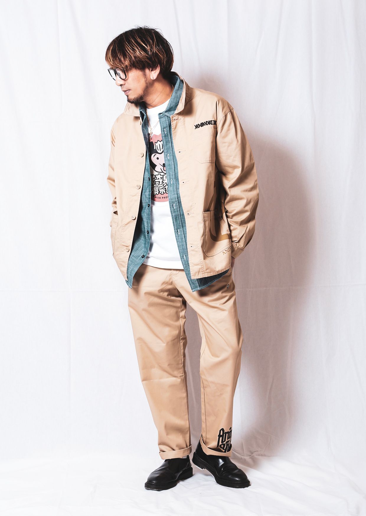EASY PANTS - Sanskrit Logo