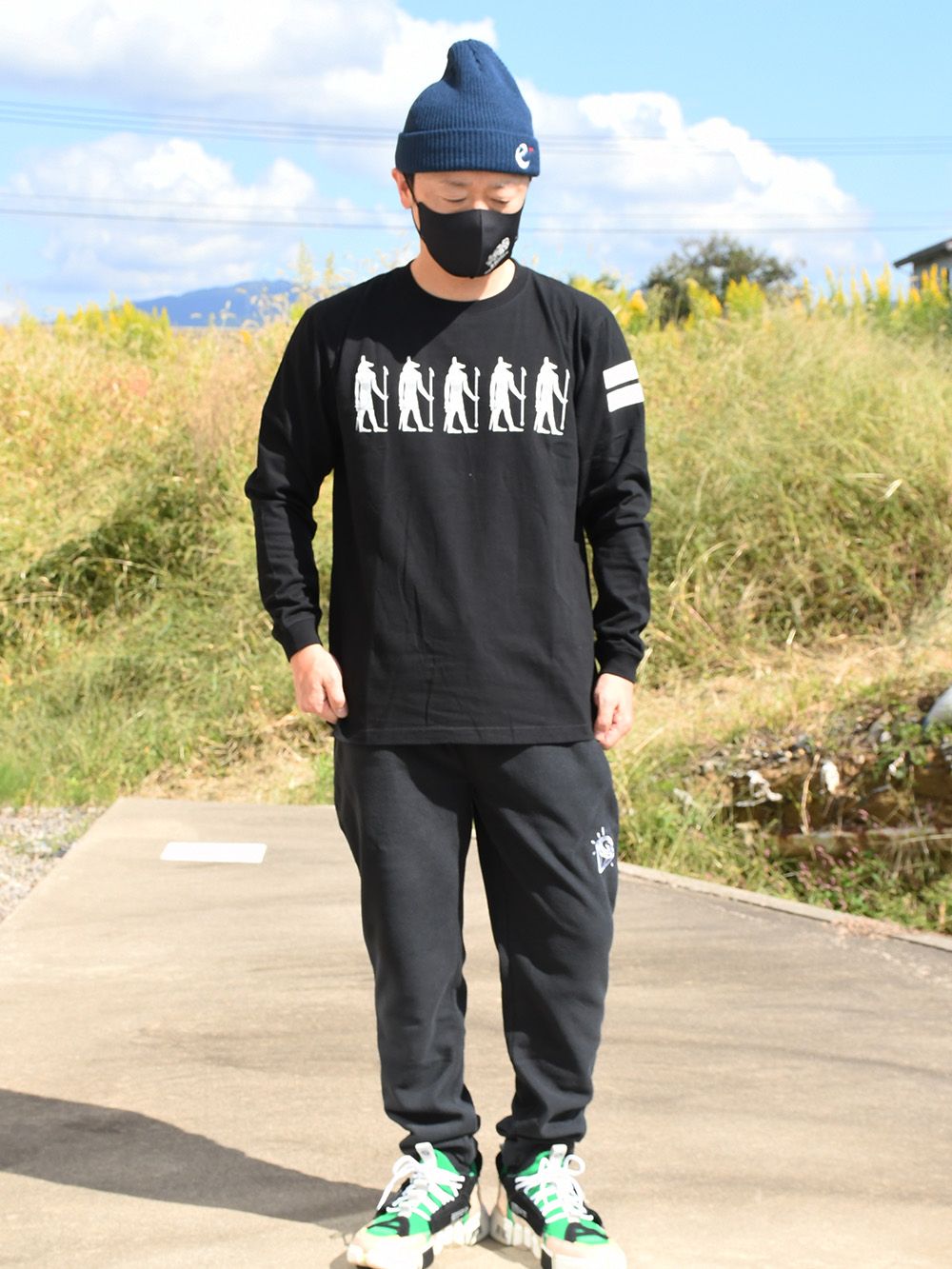 rg walking like an Egyptian LS tee