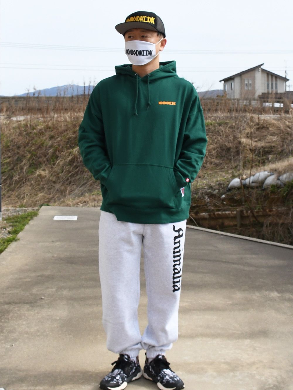 BIG SILHOUETTE P/O HOODIE - THE THREE WISE MANDRILL