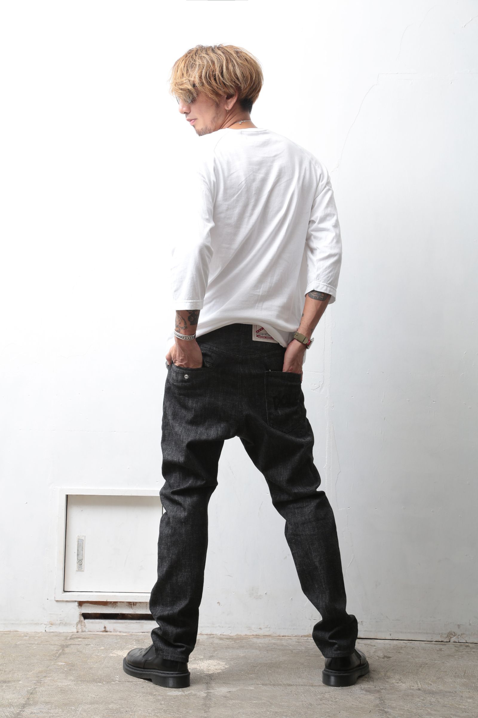JEANS RUSTIX #003 feat. DOLL
