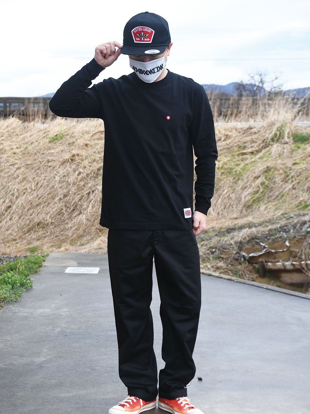 SKUNK CLUB L/S