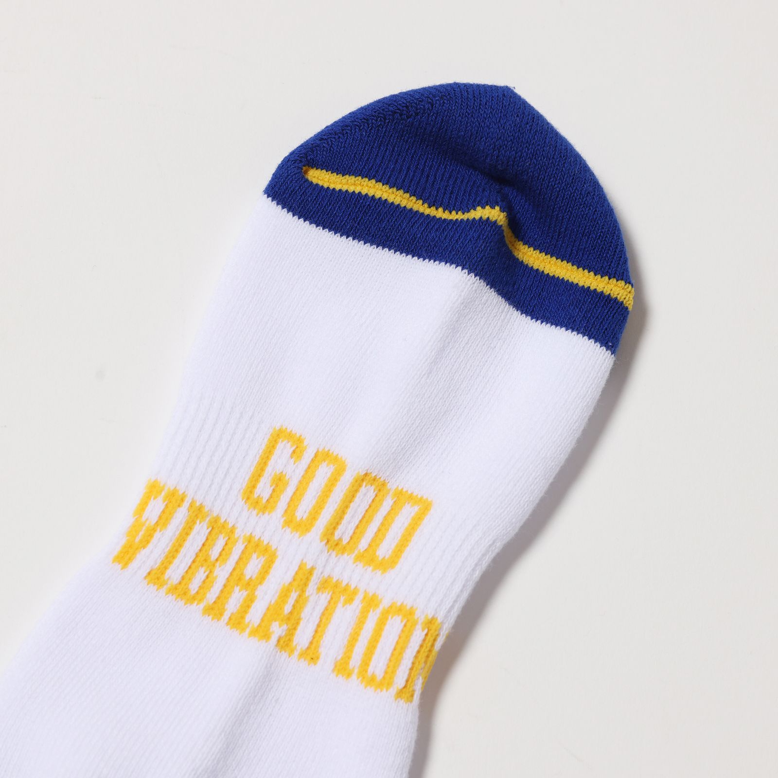 MIGHTY-SOCKS