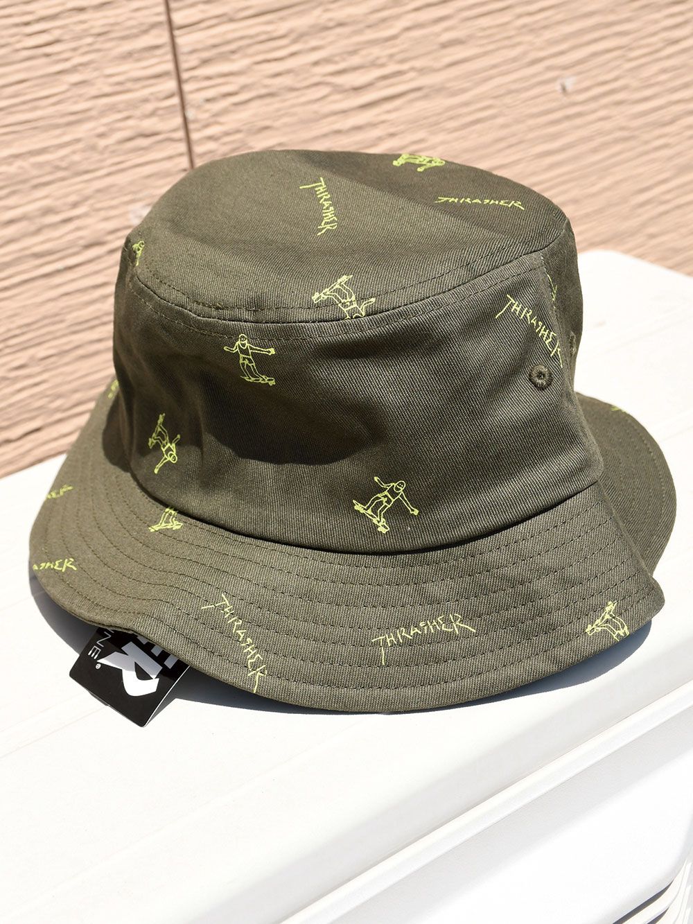 GONZ BUCKET-HAT