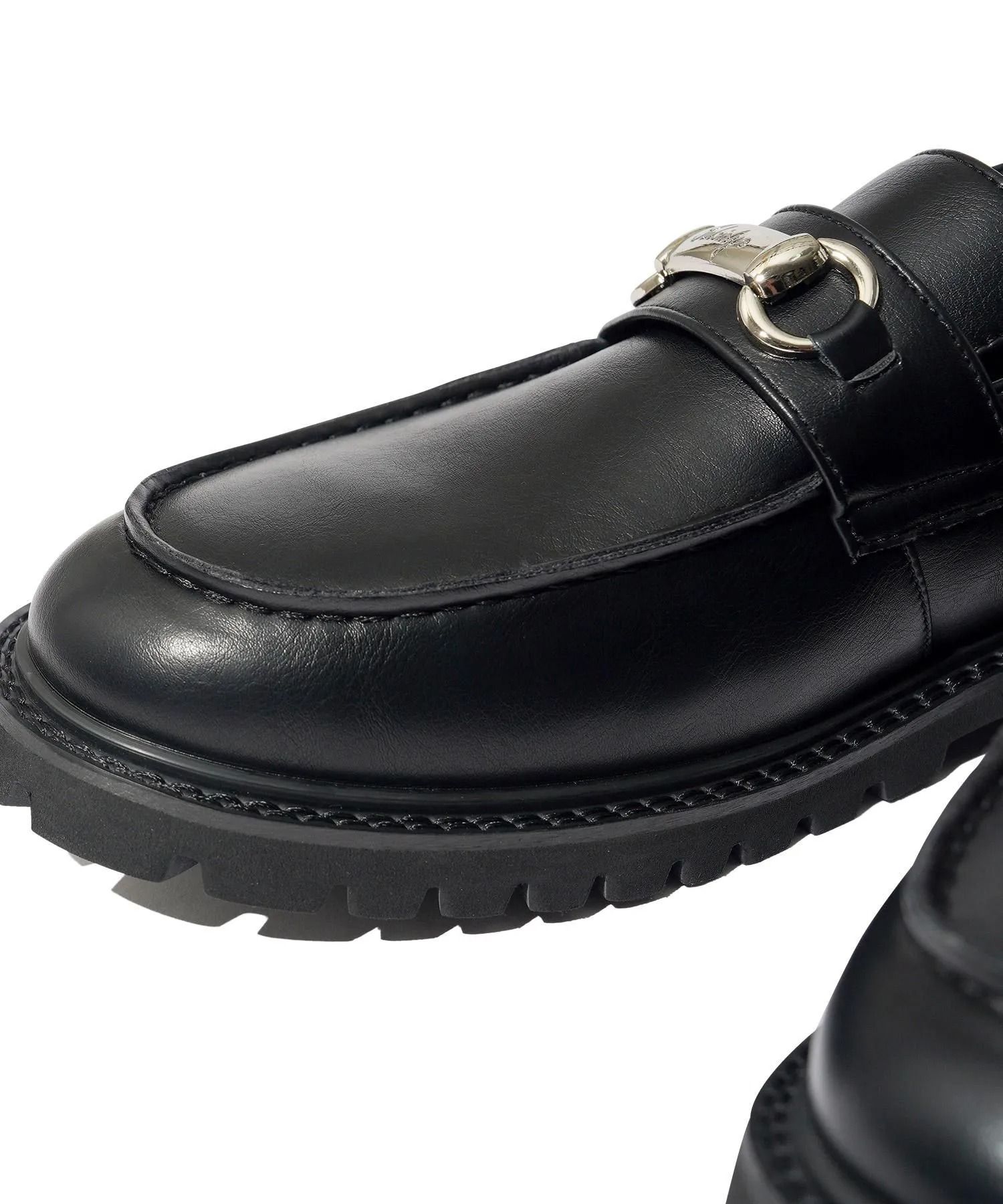 Metal plate loafers