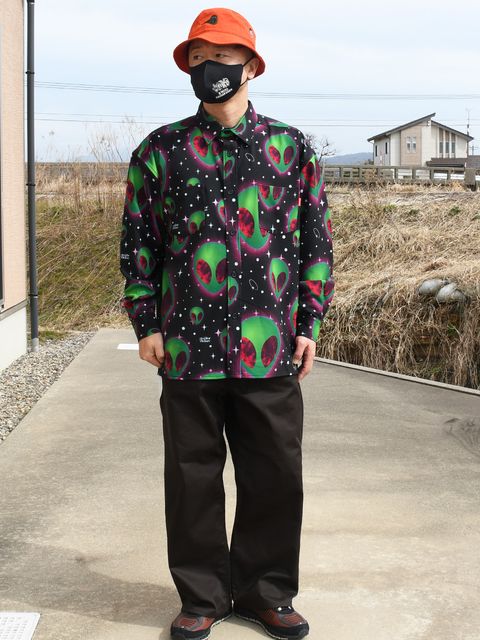 見た目も着心地も宇宙レベル！