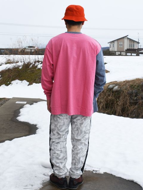 ちょっとした半袖より涼しいので夏場も大活躍しそう！