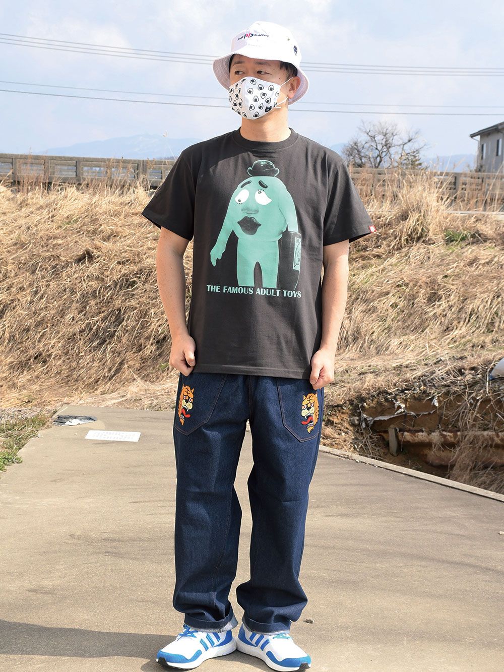 FAMOUS ADULT TOYS Mr.ベリーD.TEE