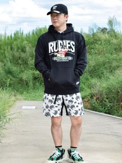 総柄ショーツと合わせて、ライブへGOだゾ!