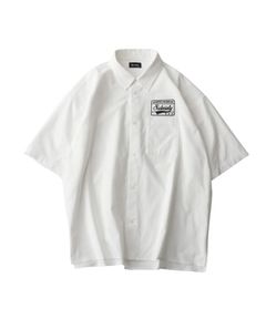 Square tail patch shirt