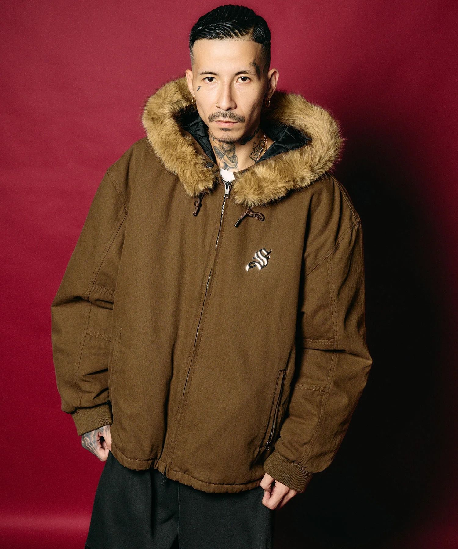 Metal logo padded jacket
