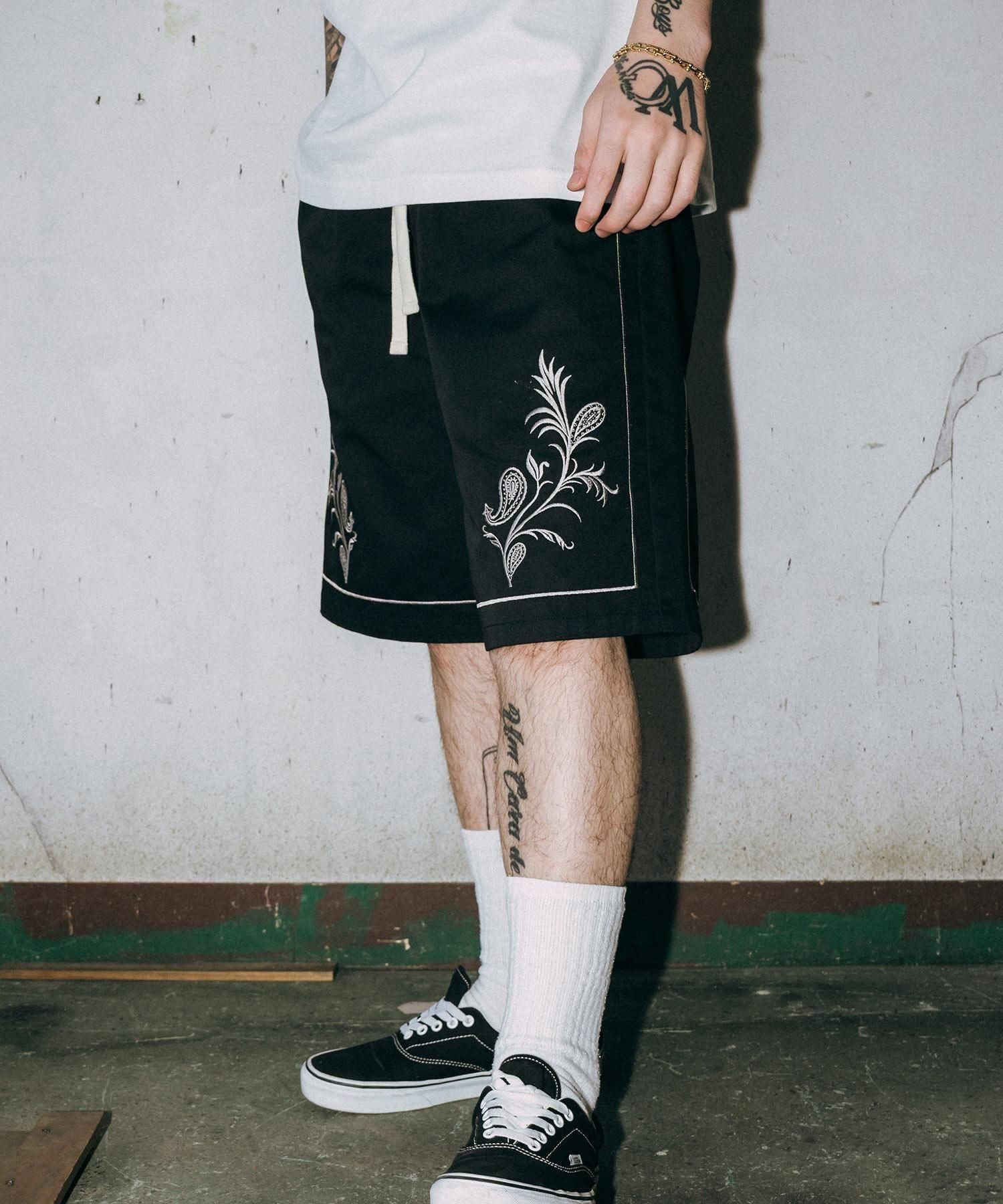 Embroidery shorts