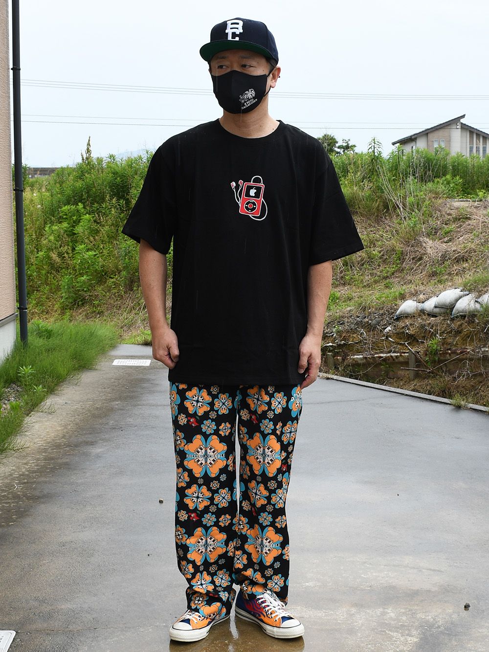 PLAYLIST-TEE