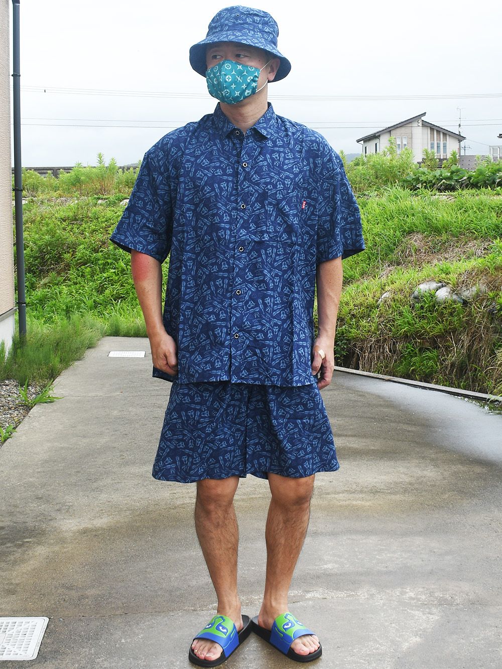 超最高超総柄！