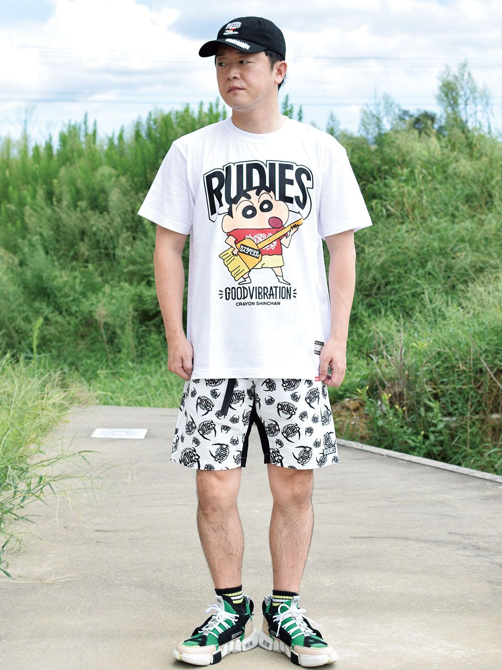 RUDIE'S x CRAYON SHINCHAN GUITAR-T