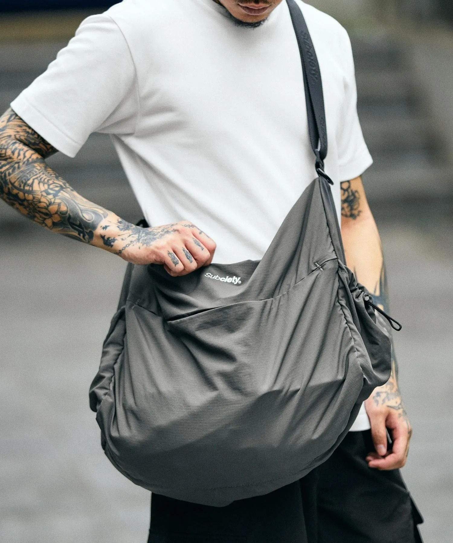 Nylon shoulder bag