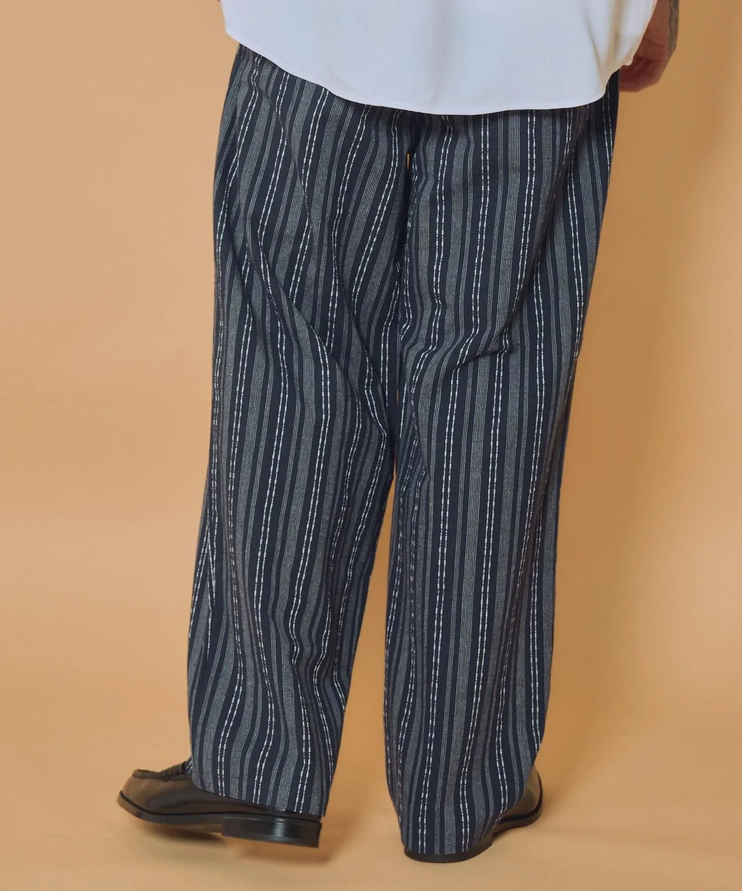 Jacquard stripe slacks