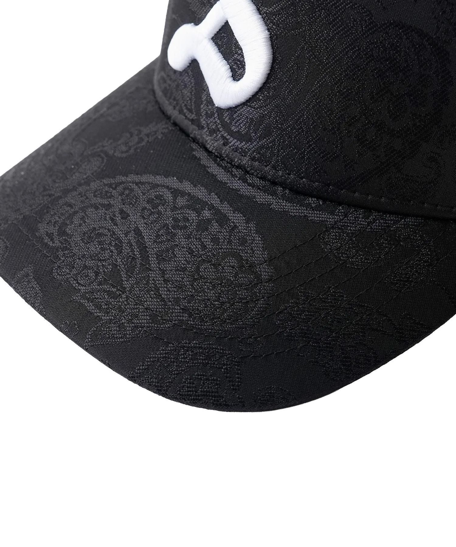 Jacquard paisley mesh cap