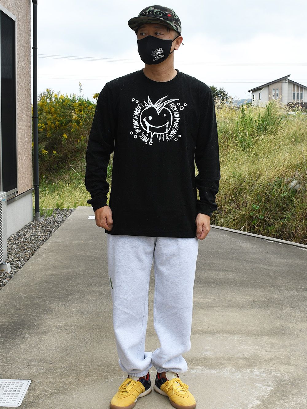 rg punk in drublic LS tee
