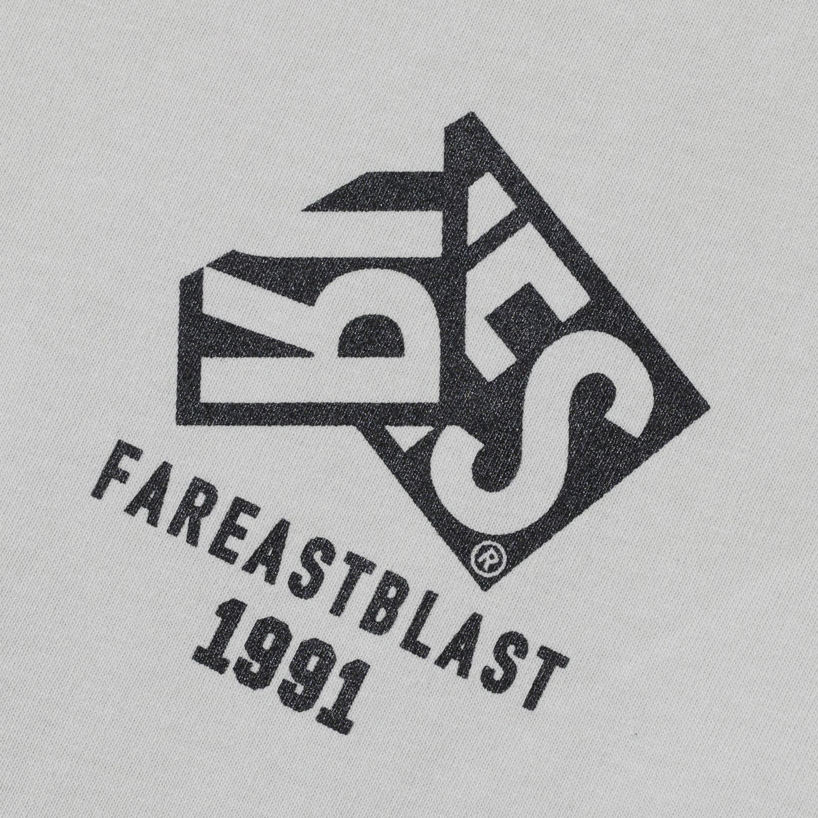 PASTE BIGSILHOUETTE LS-TEE