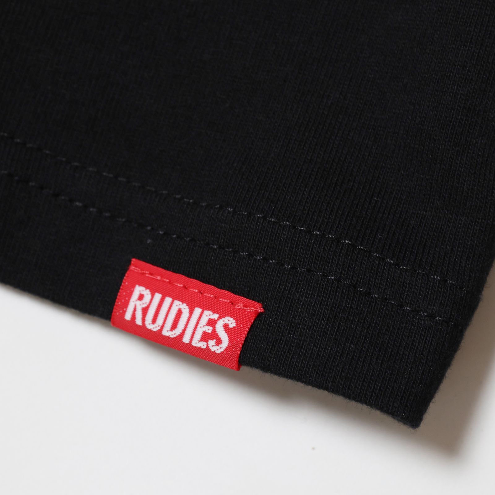 PASTE BIGSILHOUETTE LS-TEE