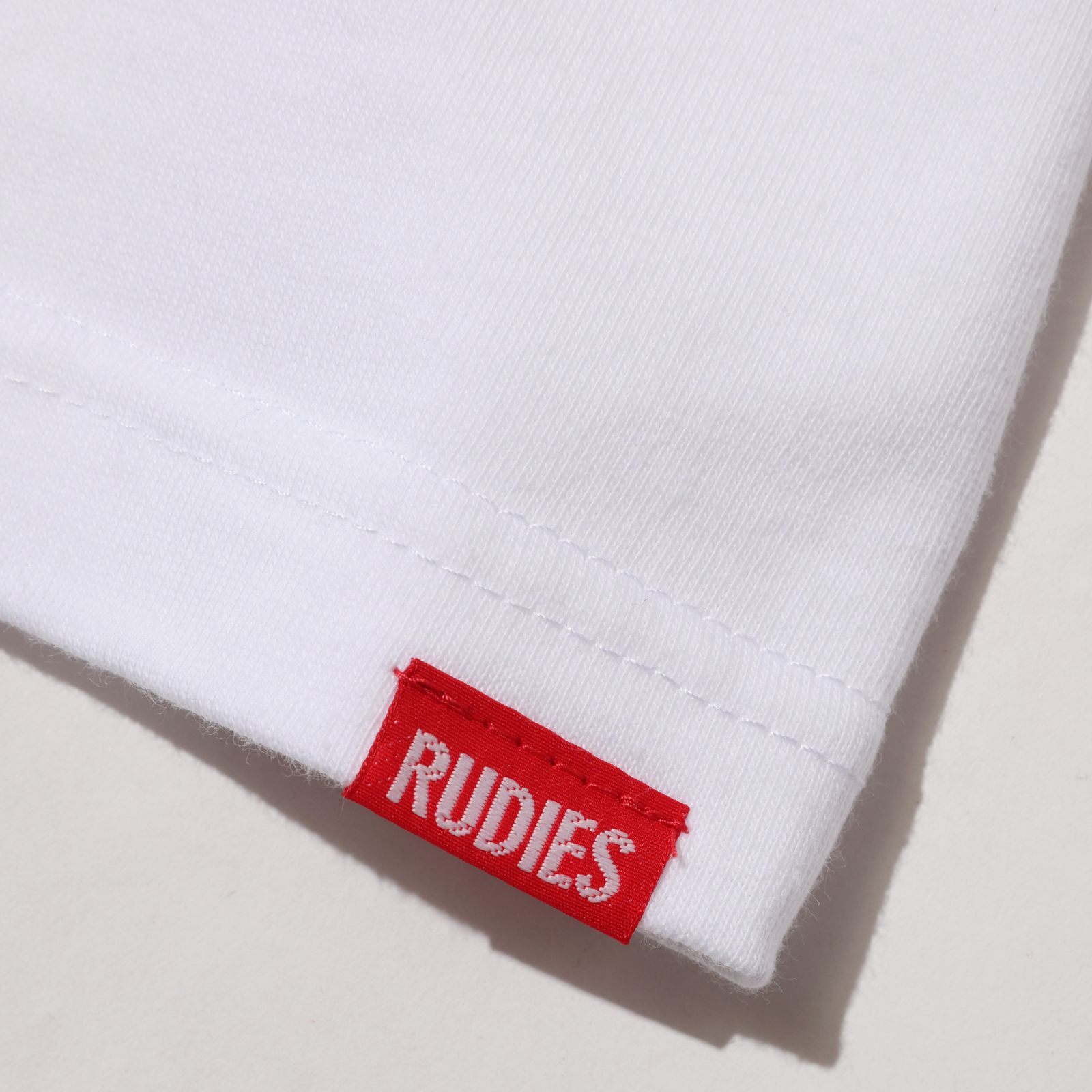 OMNIBUS-TEE