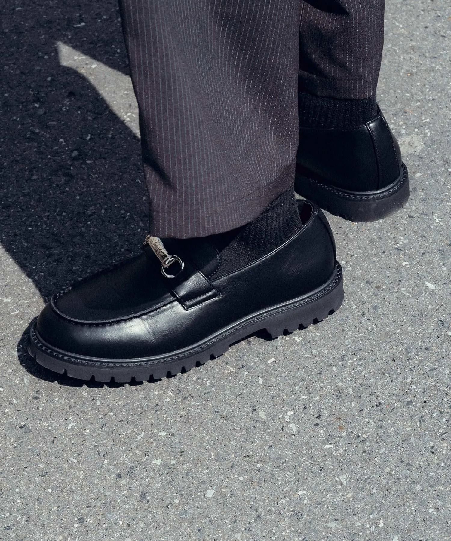 Metal plate loafers