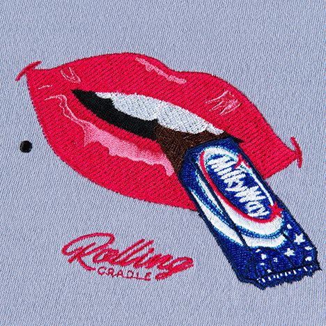 LIP RINGER-TEE