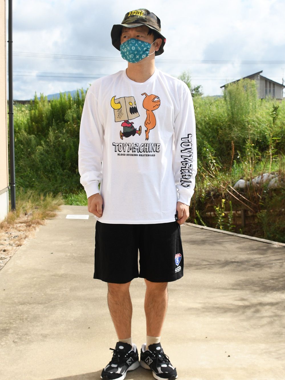 < SKB3 COLLAB > SECT & TOYMONSTER LONG T