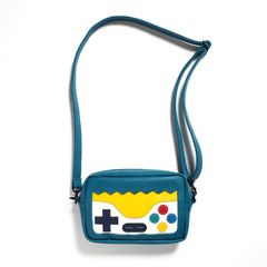 ゲームポシェット