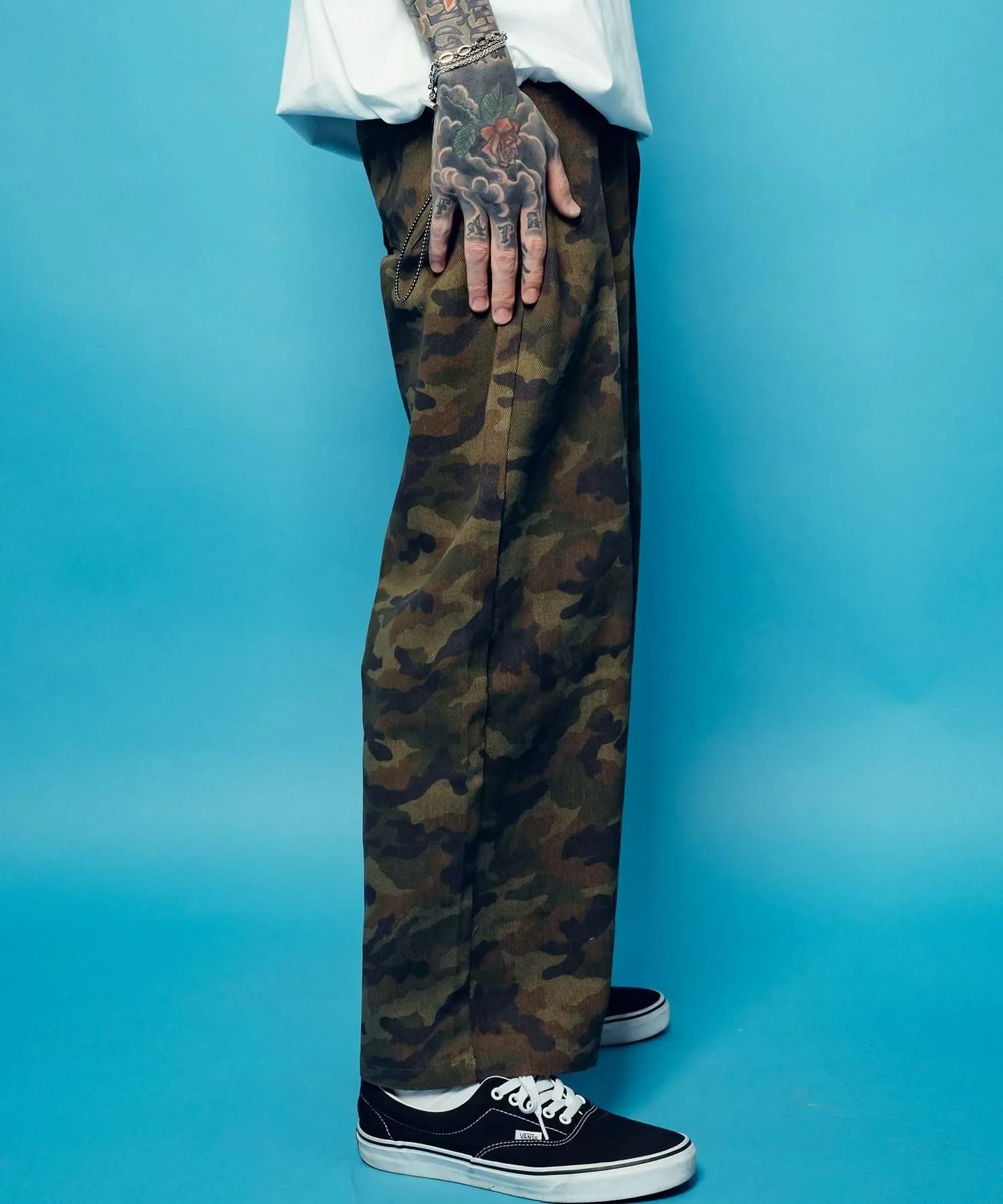 Camouflage baggy pants