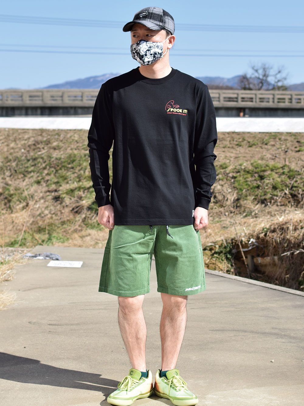 SPOOK INSIDE L/S T