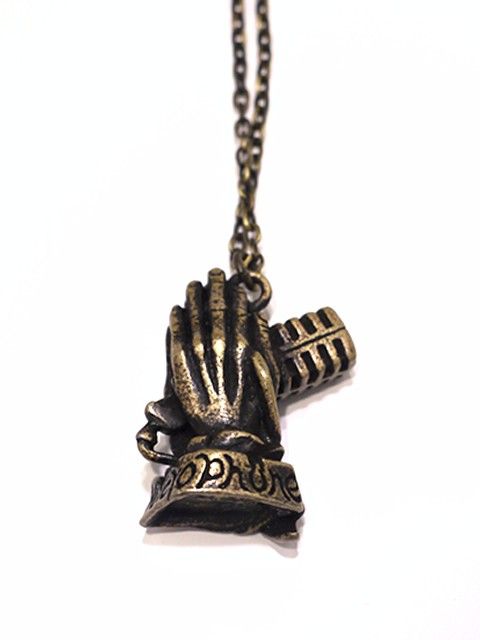 METAL NECKLACE -Pray with the microphone-