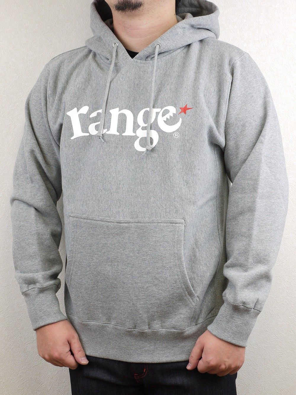 range logo pull over hoody