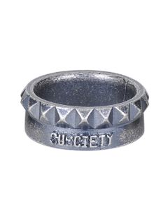 STUDS RING