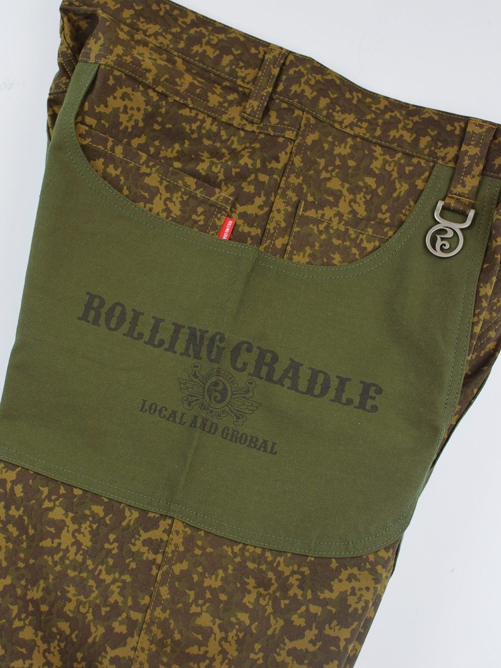 BIG POCKET MINI CAMO SHORTS