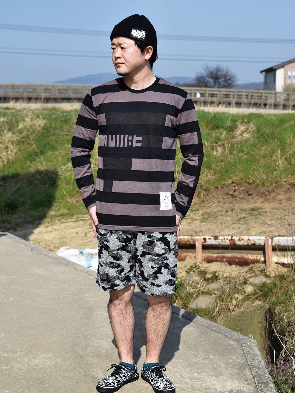 BORDER-T