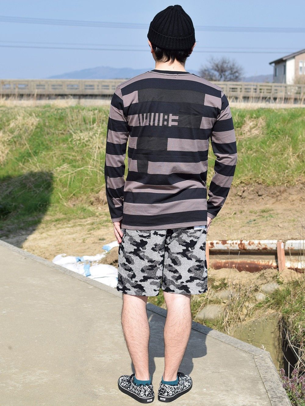 BORDER-T