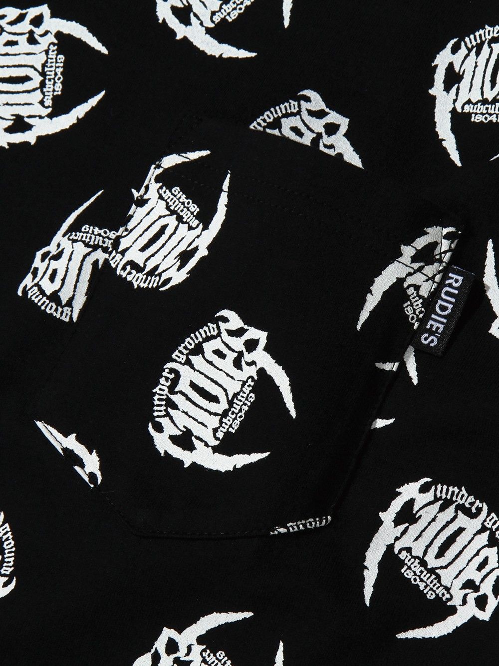 TUSK ALLOVER PKT-Tee