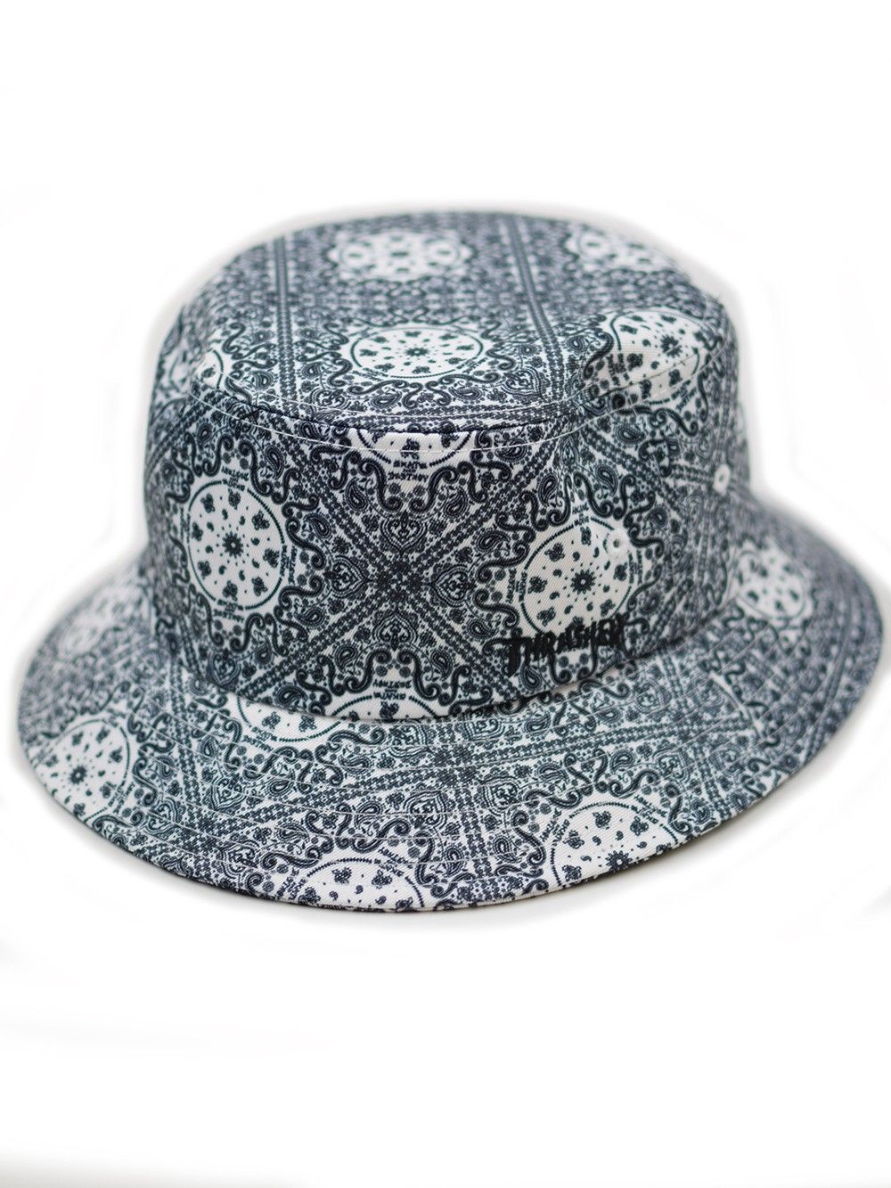 SK8&DESTROY BANDANA PATTERN BUCKET HAT