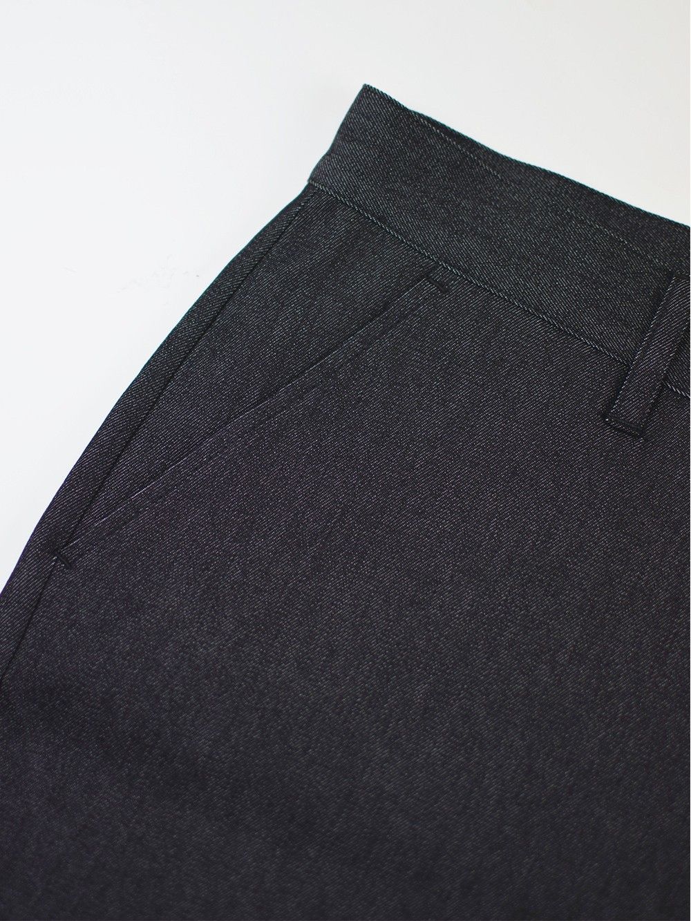 color stretch denim shorts